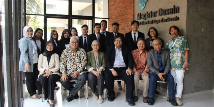 Rektor Menjadi Penguji Tamu Sidang Tesis di Universitas Trisakti