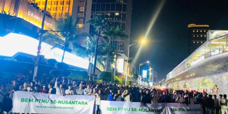 Deklarasi Komitmen Ribuan Mahasiswa BEM PTNU untuk Menjaga NKRI Se-Nusantara