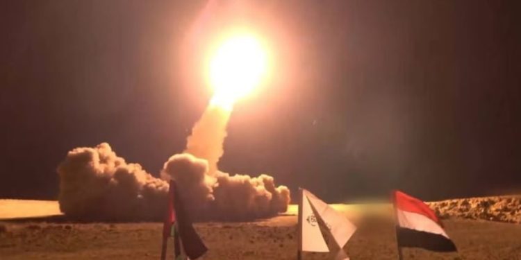 Houthi Siagakan Persenjataan Canggih di Laut Merah untuk Persiapkan Perang dengan Israel