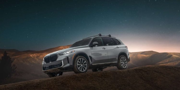 Tantang G-Class, BMW Siap Luncurkan SUV Terbaru