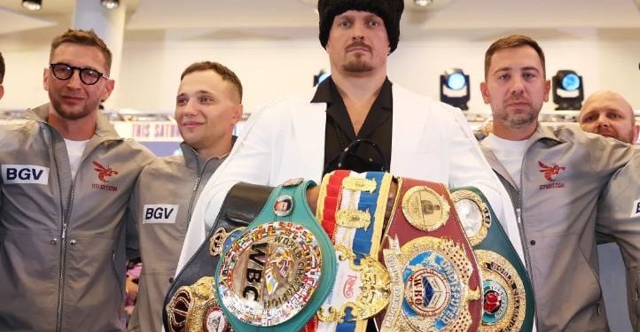 Usyk Hindari Joseph Parker, WBO Dapat Cabut Sabuk Juara