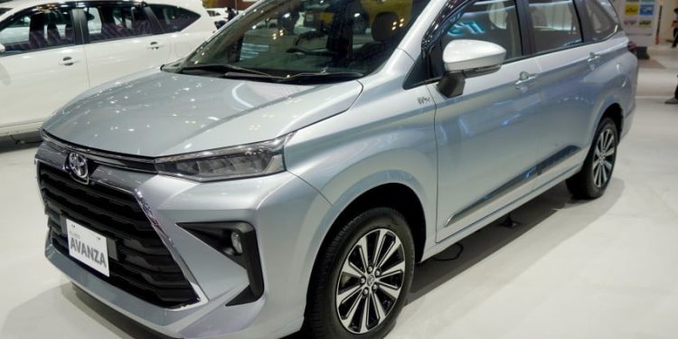 Perbandingan Pajak Toyota Avanza di Malaysia dan Indonesia yang Jauh Berbeda
