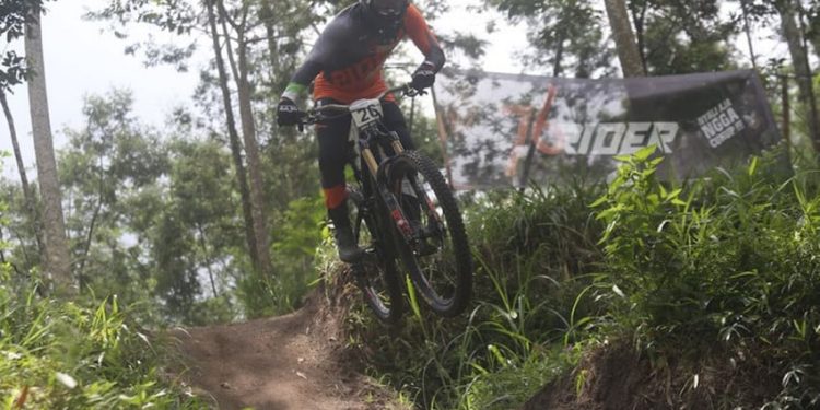 Perburuan Gelar Juara Umum 76 IDH 2025 Semakin Memanas