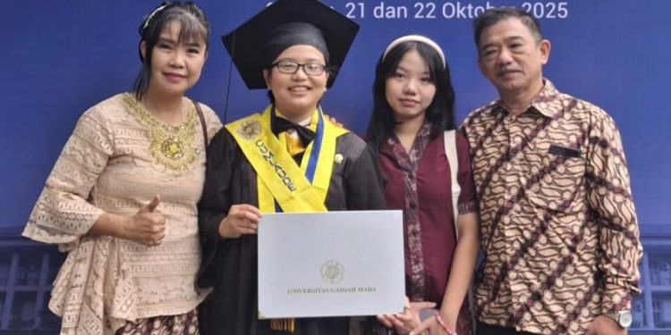 Kisah Felicia, Lulusan S2 Tercepat dan Impiannya Menjadi Dosen