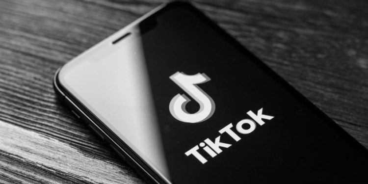Trump Temui Xi Jinping untuk Selesaikan Penjualan TikTok