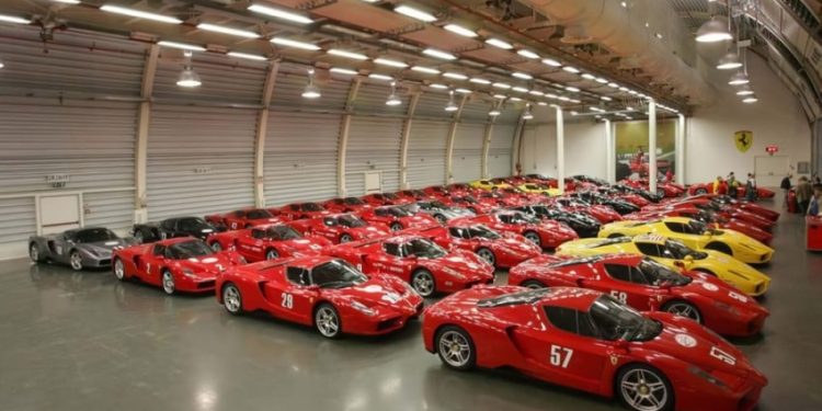 11 Fakta Mengenai Koleksi 7000 Mobil Mewah Sultan Brunei Hassanal Bolkiah