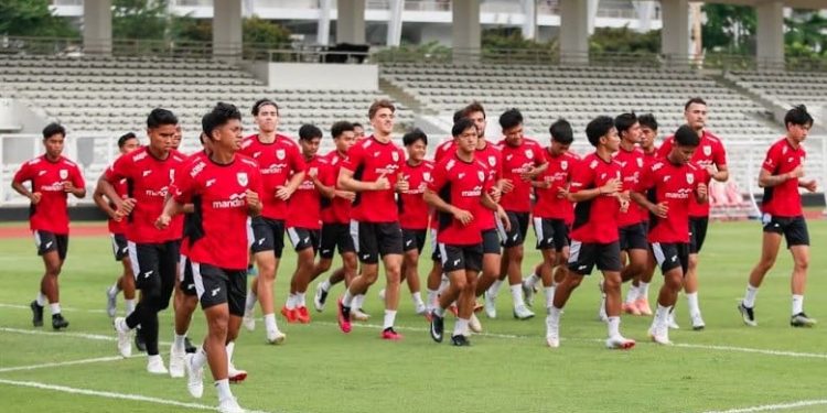 8 Pemain Dikeluarkan dari Timnas Indonesia U-22 untuk SEA Games 2025 Ini Penjelasan Indra Sjafri