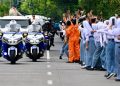Siswa Tidak Perlu Menunggu Berjam-jam di Pinggir Jalan untuk Pejabat