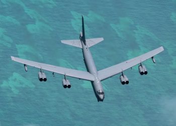 AS Terus Teror Maduro dengan Dekatnya 2 Pesawat Pengebom B-52 ke Venezuela
