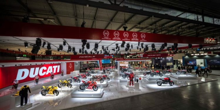 Ducati Luncurkan Motor Terbaru Menyambut HUT ke-100