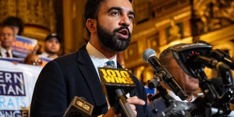 Jelang Pemilihan Wali Kota New York, Trump Sebut Zohran Mamdani Kandidat Komunis Muslim