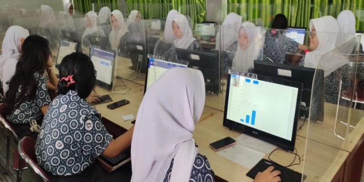 Peserta Dapat Mendapat Sanksi Nilai Nol Jika Terbukti Melakukan Kecurangan