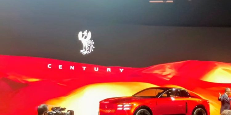 Mengapa Akio Toyoda Luncurkan Century Meskipun Lexus Sudah Ada?