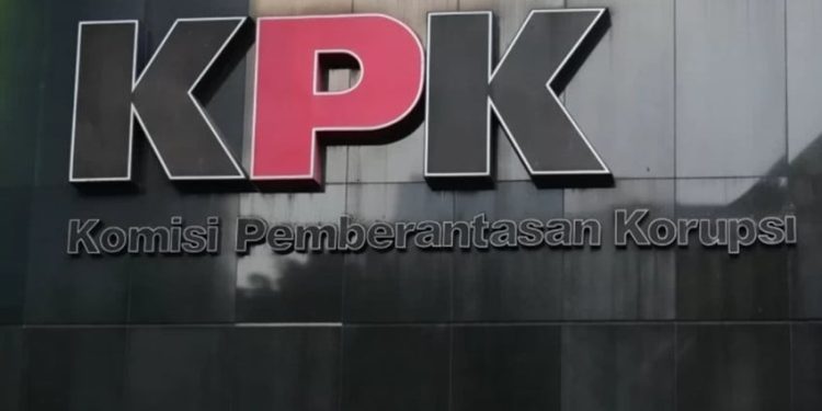 Laporan KPK Temukan Tambang Ilegal di Labuan Bajo ke Kementerian