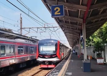 KRL Jakarta-Bogor Normal Kembali Setelah Gangguan di Depok