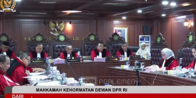 Sidang Etik Sahroni dan Rekan, MKD DPR Minta Keterangan Lima Saksi dan Ahli