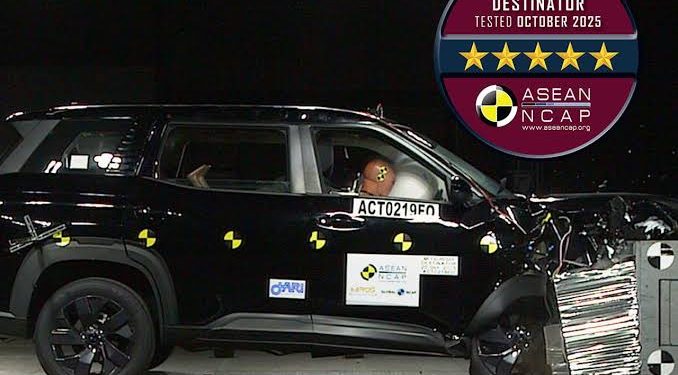 Uji Tabrak Mitsubishi DESTINATOR Raih 5 Bintang ASEAN NCAP