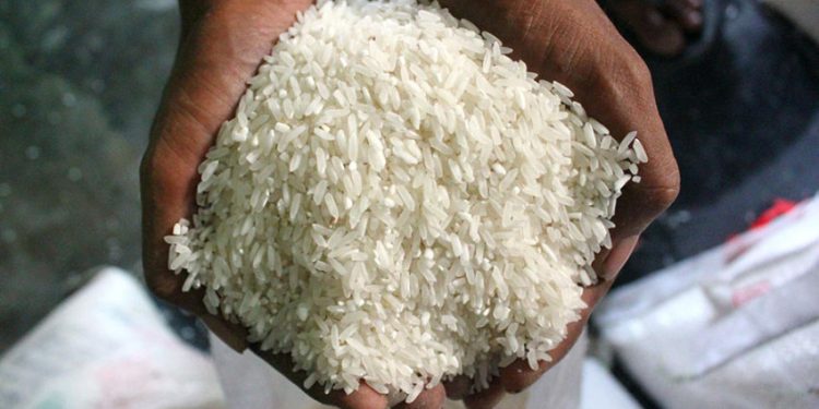Harga Beras Tinggi di Indonesia Timur menjelang Nataru 2025