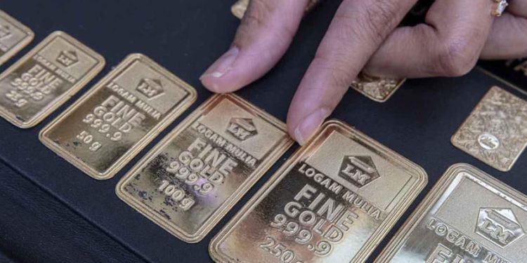 Harga Emas Meningkat Jelang Akhir Pekan, Kenaikan Hari Ini Rp22 Ribu per Gram