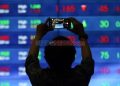 IHSG Naik Pagi Ini 0,52 Persen ke Level 8.705