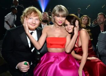 Jelang Menikah, Taylor Gelar Pesta Lajang Mewah Bersama Sahabat