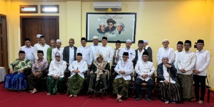 Keputusan Rapat Konsultasi Syuriyah dan Mustasyar PBNU di Lirboyo yang Mengikat