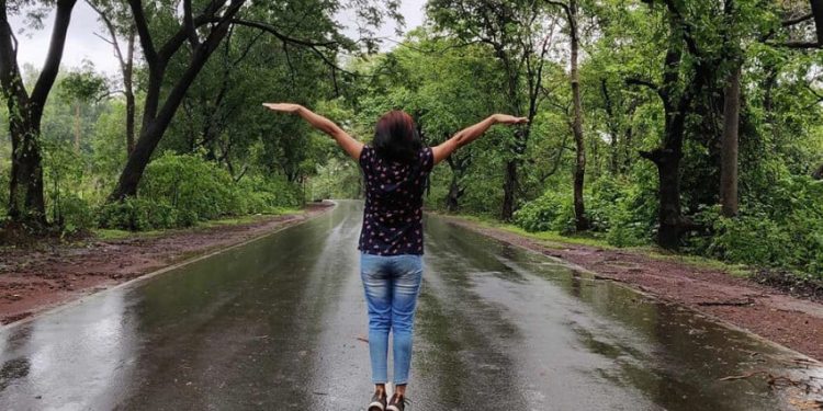 Akhir Tahun Aman dan Nyaman Saat Cuaca Ekstrem, Berikut Tipsnya