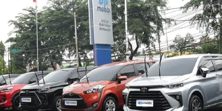 Rekomendasi Mobil Bekas untuk Liburan Nataru Bersama Keluarga