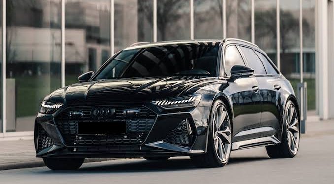 Mobil Keluarga dengan Performa Setara Supercar