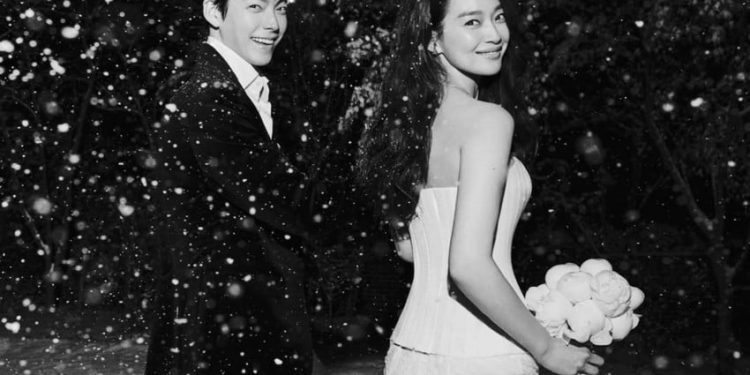 Pasangan Kim Woo Bin dan Shin Min Ah Lulusan Seni dari Universitas Terkenal di Korea