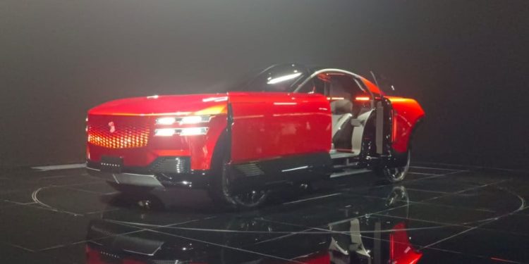 Century Bukan Mobil Listrik Menurut Toyota