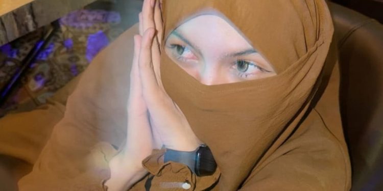 Wardatina Mawa Tegas Menolak Poligami dan Siap Gugat Cerai Suami