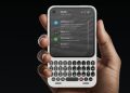 Komunikator Clicks dengan Keyboard Fisik Diperkenalkan
