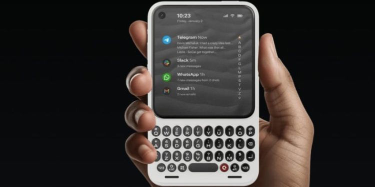 Komunikator Clicks dengan Keyboard Fisik Diperkenalkan