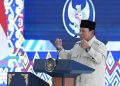 Canda Prabowo Senang Panglima TNI dan Kapolri Tak Pelit Naik Pangkat untuk Anggota Berprestasi