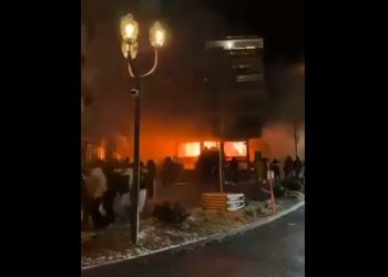 Kebakaran Tewaskan Beberapa Orang di Kota Resor Ski Swiss saat Rayakan Tahun Baru