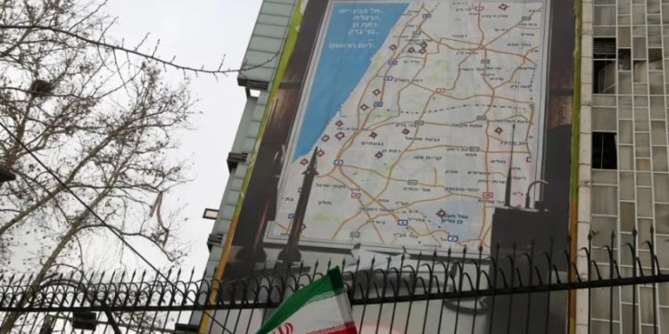 Iran Tampilkan Peta Kota-kota Israel Sebagai Target Serangan