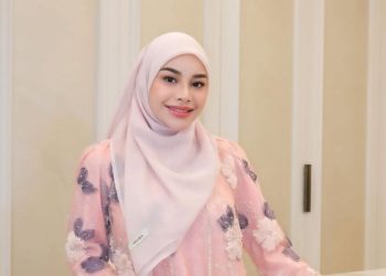 Posting Ulang Video Acara Tedak Siten Anak Thariq