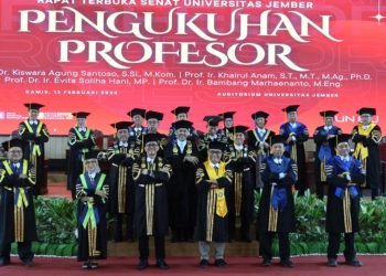 Kukuhkan 4 Guru Besar, Jumlah Profesor di UNEJ Tembus 101 Orang