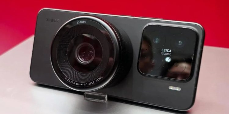 Produksi Sistem Kamera Modular Dimulai, Diperkirakan Meluncur di MWC 2026